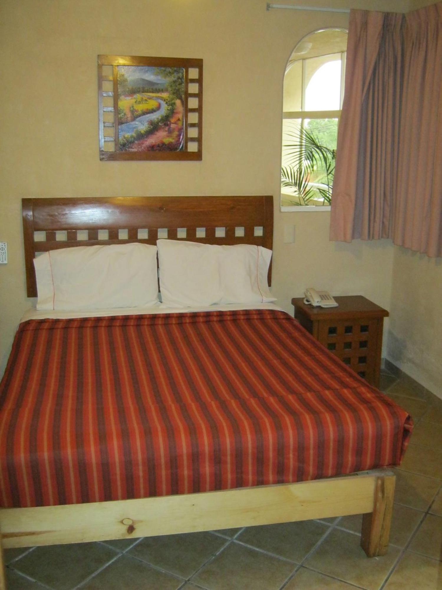 Hotel Real Santa Maria Cuernavaca Exteriör bild